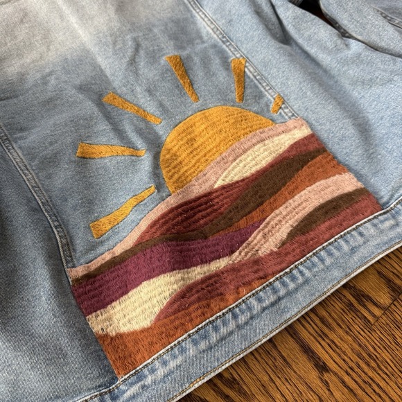 Driftwood Jeans Sun Embroidered Summer Solstice Trucker Jacket 3X - Picture 7 of 9